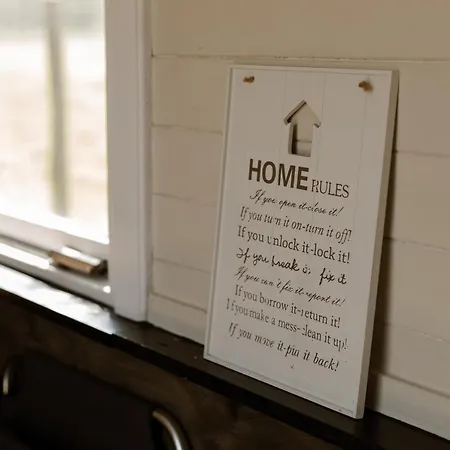 De La Rue Pipowagens Sleeuwijk