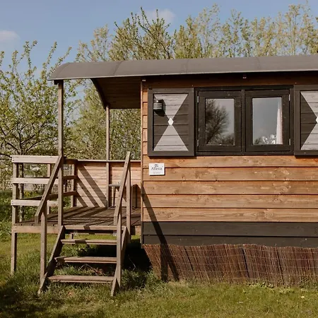 De La Rue Pipowagens Kamp alanı Sleeuwijk