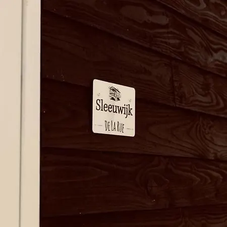 De La Rue Pipowagens Κάμπινγκ Sleeuwijk