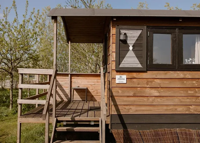 De La Rue Pipowagens Kemping Sleeuwijk