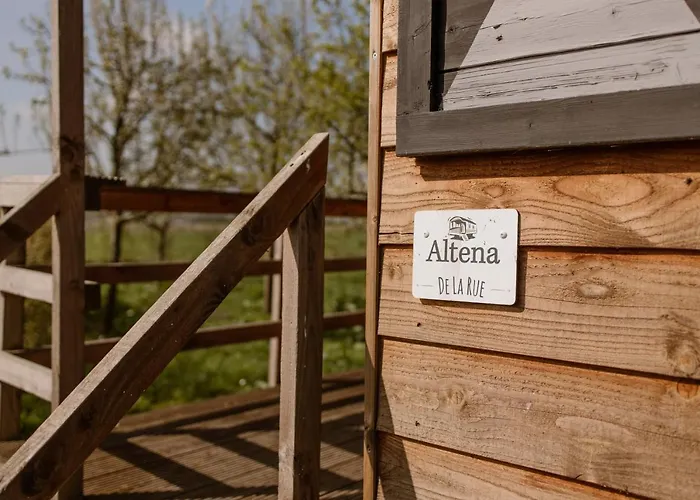 Kemping De La Rue Pipowagens