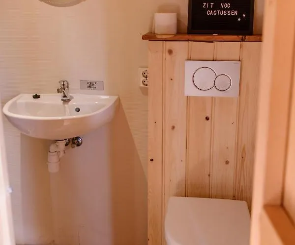 De La Rue Pipowagens Kemping Sleeuwijk