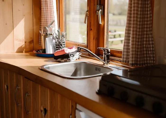 De La Rue Pipowagens Kemping Sleeuwijk