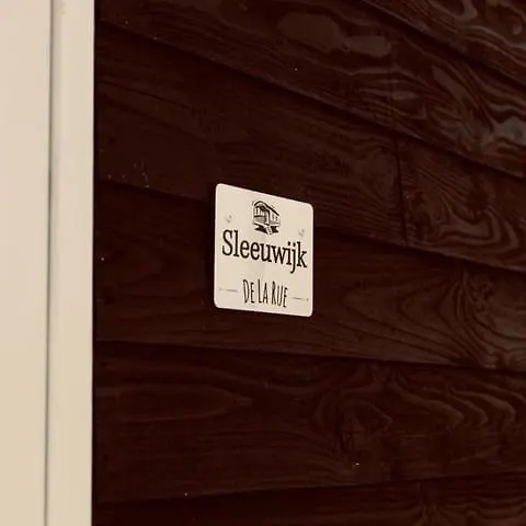 De La Rue Pipowagens Kemping Sleeuwijk