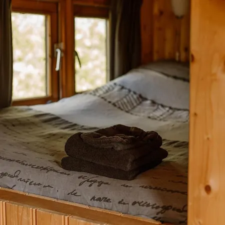 Kemp De La Rue Pipowagens *