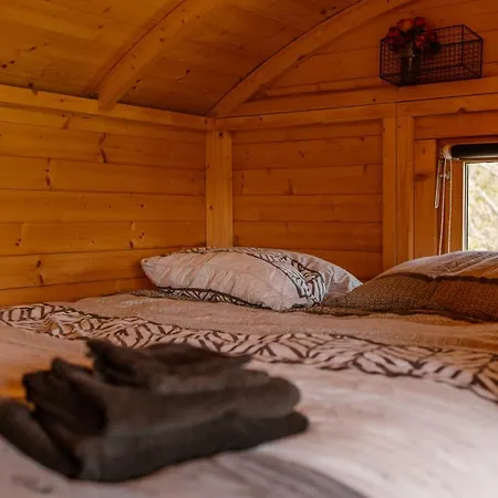 De La Rue Pipowagens Sleeuwijk