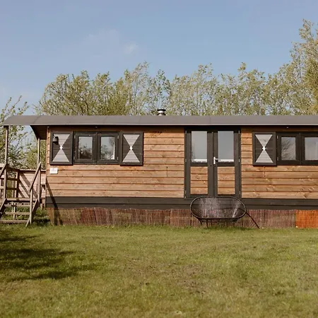 De La Rue Pipowagens Kemp Sleeuwijk