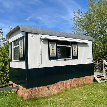 De La Rue Pipowagens Sleeuwijk